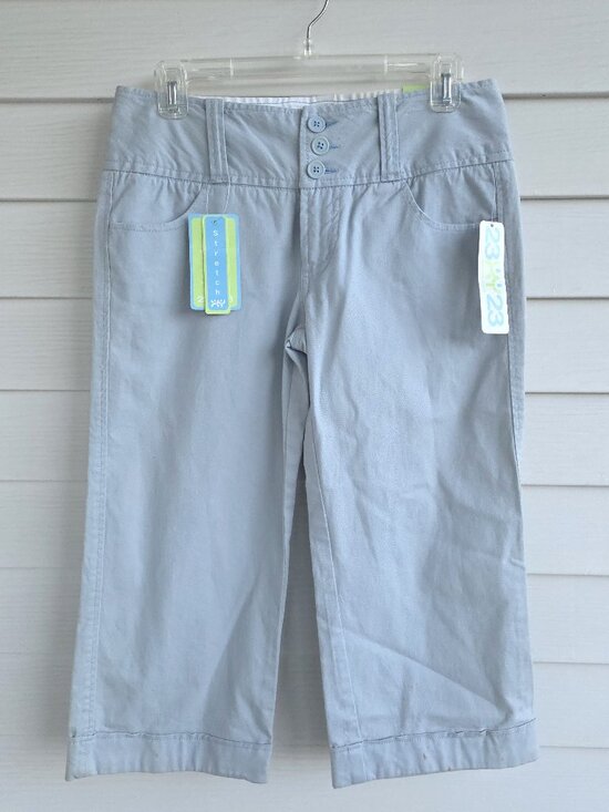 What You're Made Of Pants - Y2K NWT What You're Made of Low Rise Blue grey Capri pants